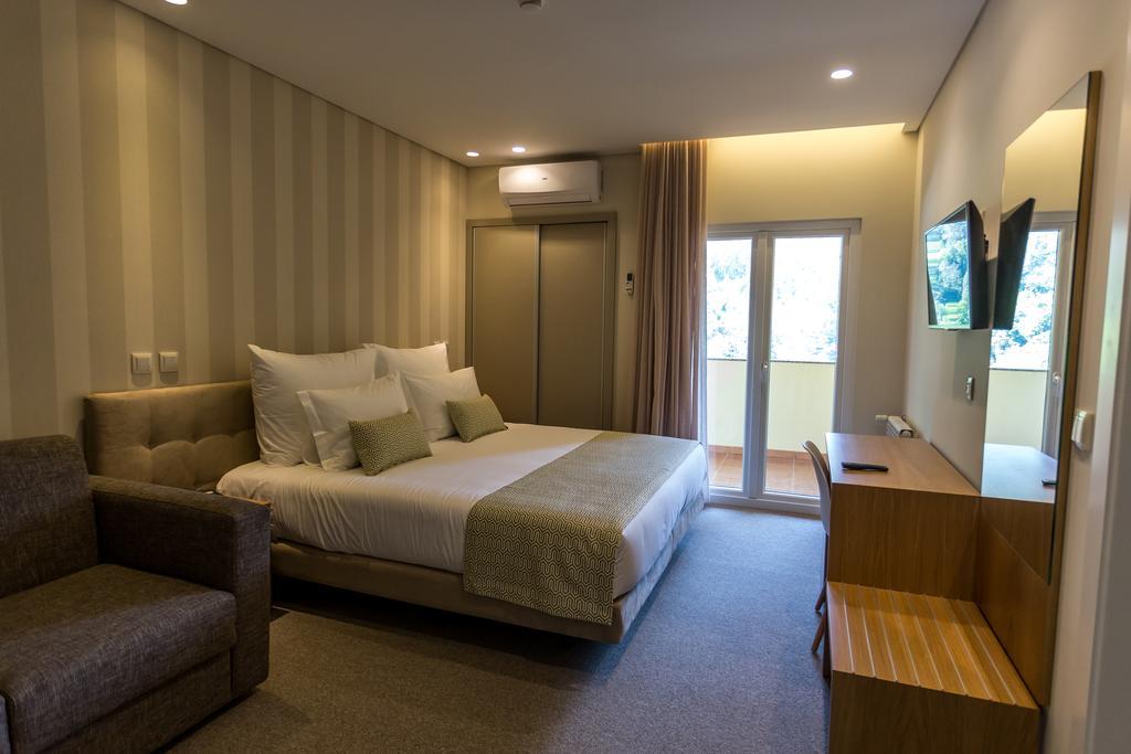 Adelaide Hotel 제어스 외부 사진